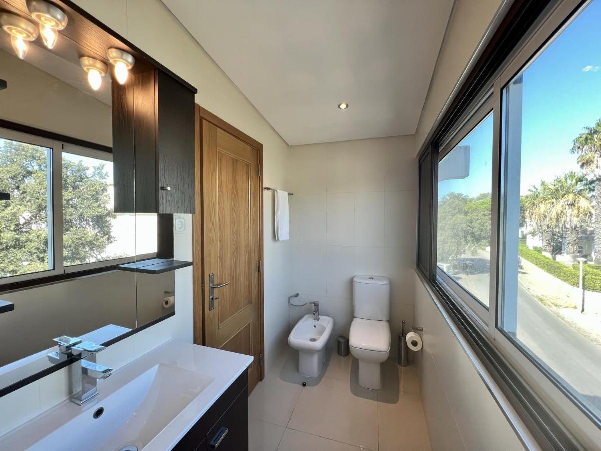 Quarteira Classic 1 With Pool By Homing Esterno foto
