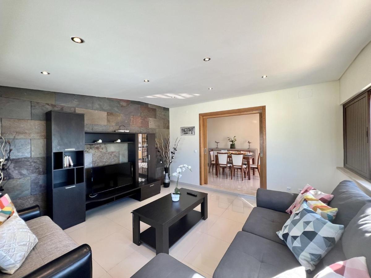 Quarteira Classic 1 With Pool By Homing Esterno foto